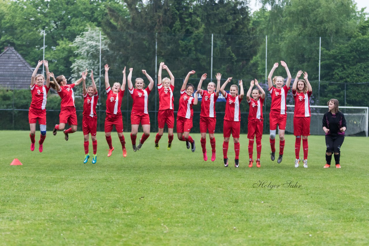 Bild 59 - wCJ SV Steinhorst/Labenz - VfL Oldesloe : Ergebnis: 18:0